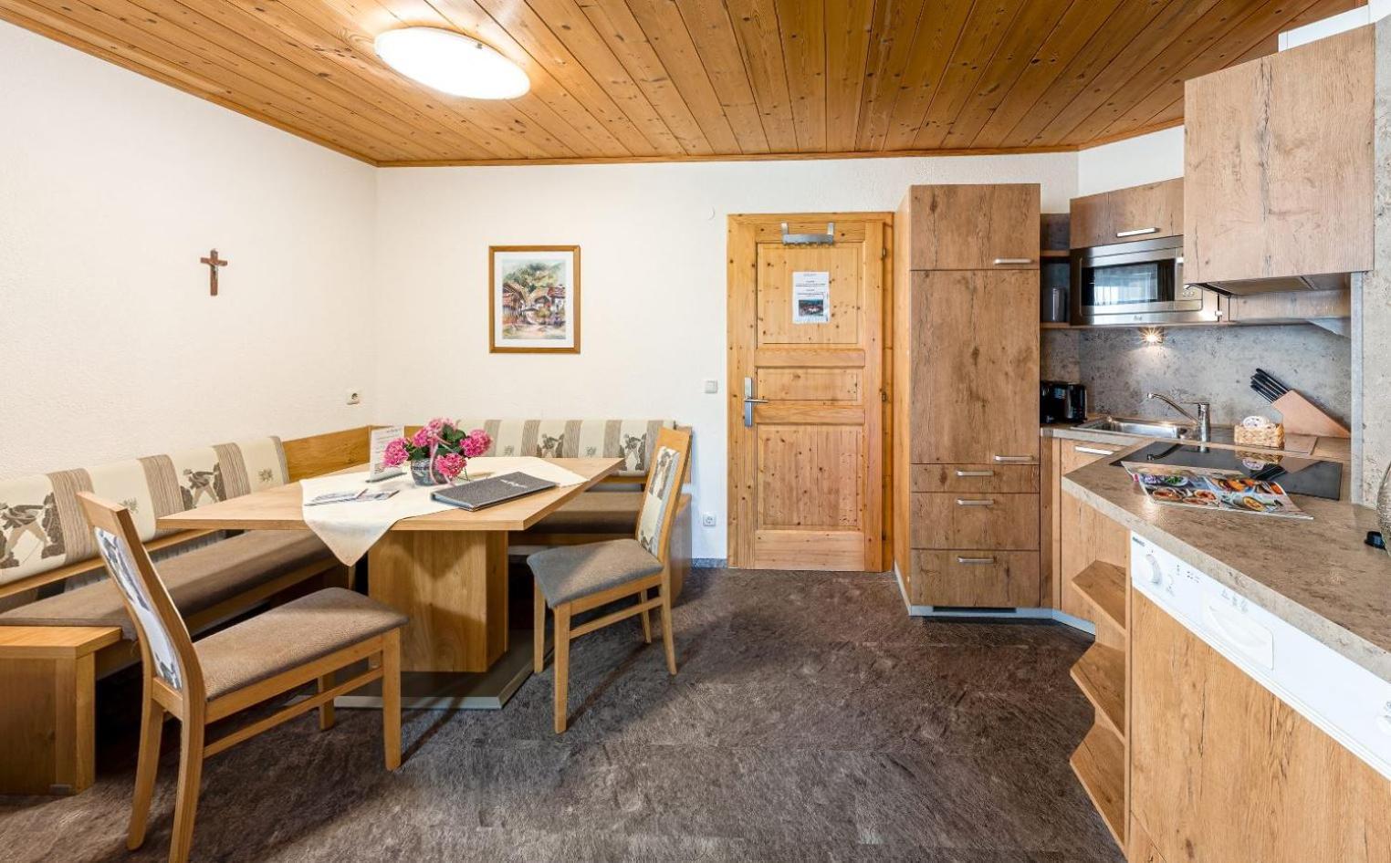 Appartements Am Burgsee Ladis Exterior foto